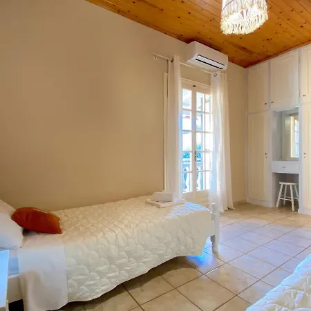 Sofia Sapphire - Acharavi Center Apartman